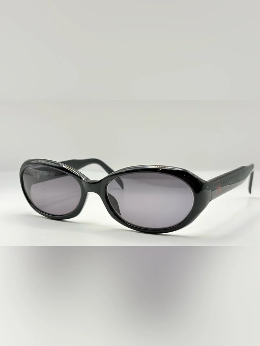 Calvin Klein listing pair